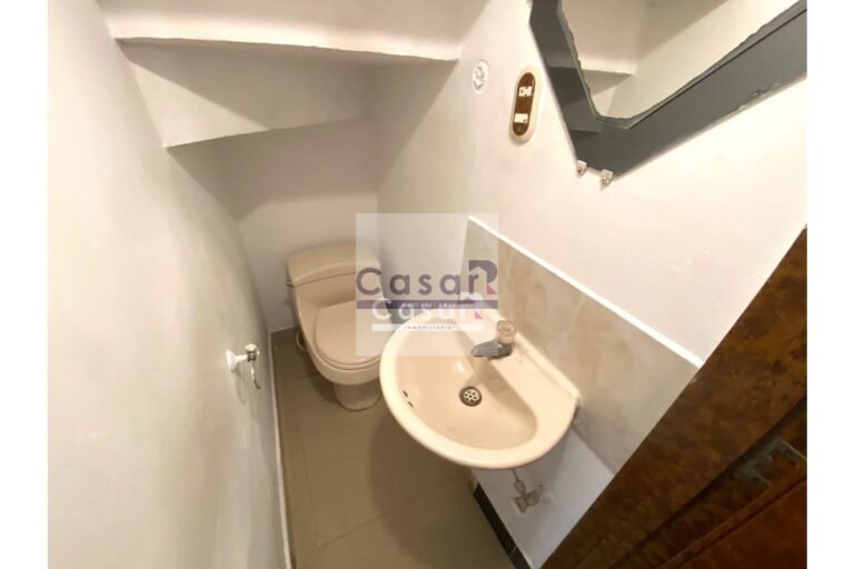 Casa en arriendo en Santa Barbara Cali
