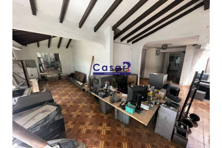 Casa en venta en Prados del Norte Cali